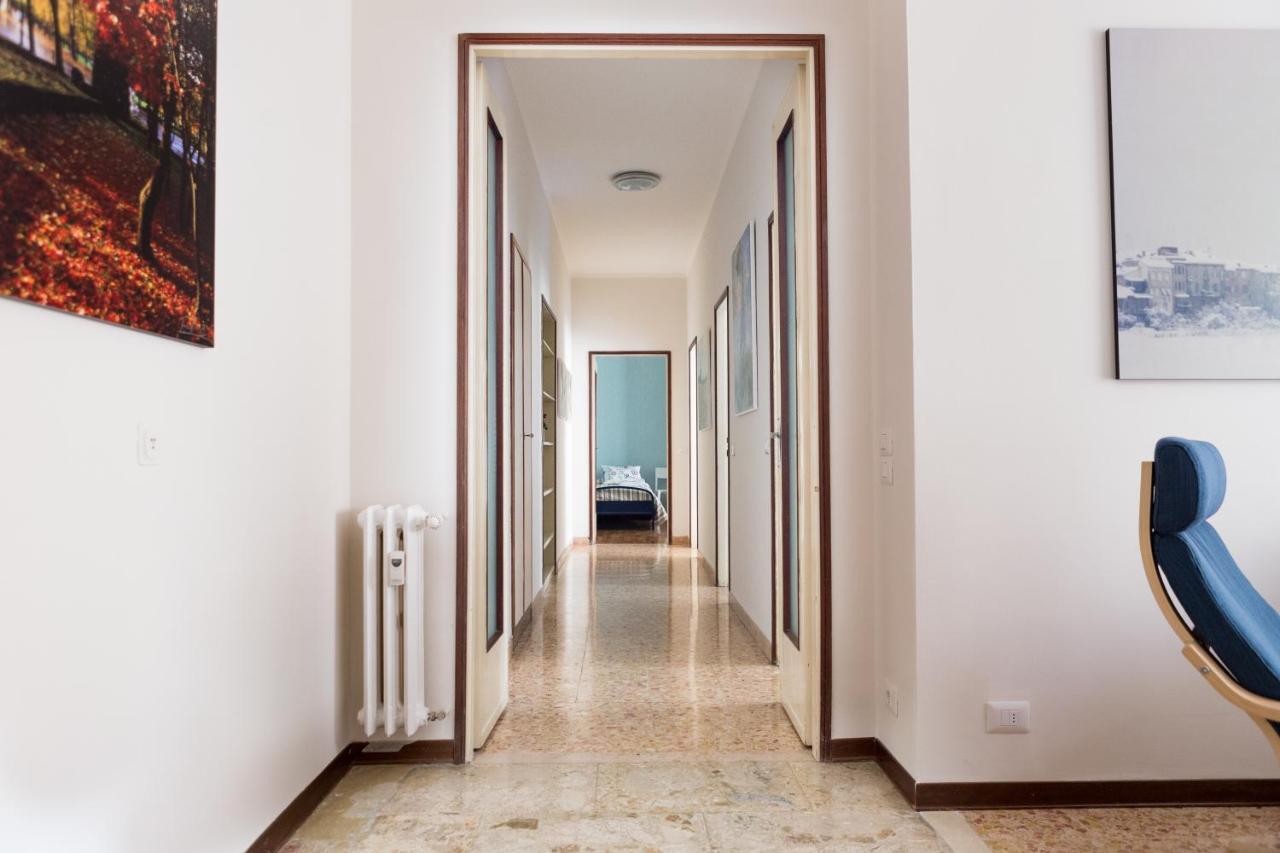 Parma A due passi dal Duomo Apartment Exterior foto